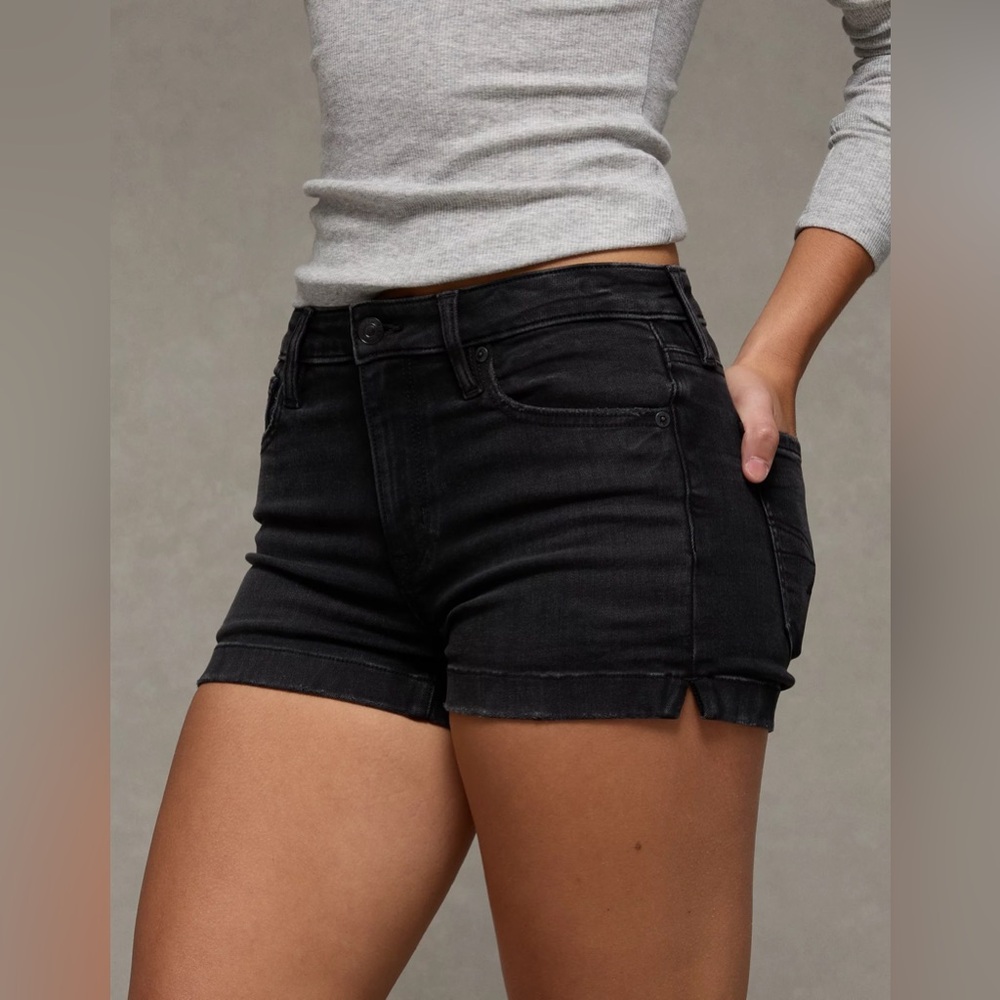 Women’s Next Level High-Rise Black Shortie Shorts - Size 4